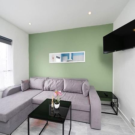 Soho Apartments F4 London Bagian luar foto